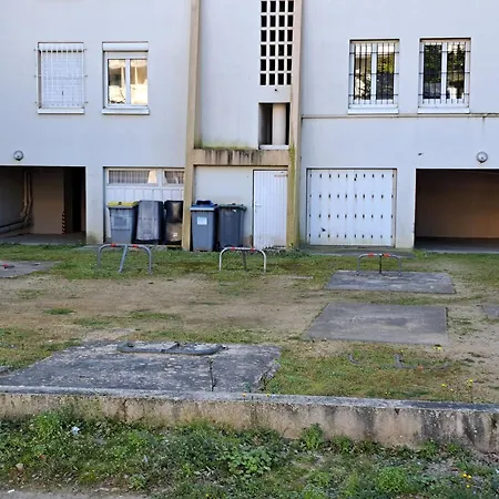 Apartamento Familial En Bord De Avec Balcon Et Parking A Jean De Monts - Fr-1-323-505 *